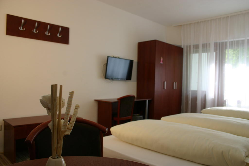 Apartment Traube Bad Urach Szoba fotó